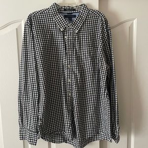 Tommy Hilfiger Men’s Button Down